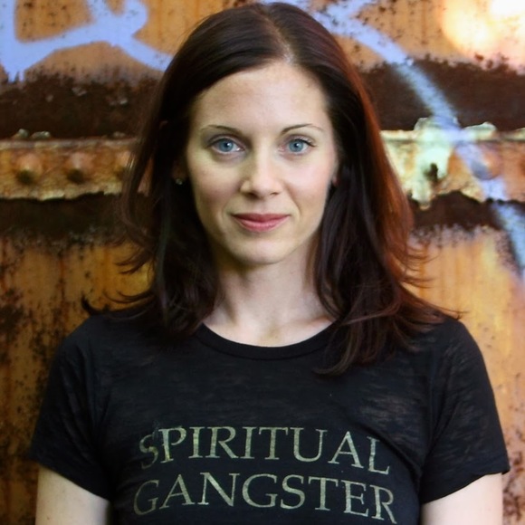 Meet your Posher, Danielle - Picture 1 of 1